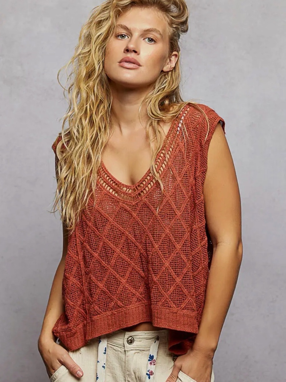 POL - V-Neck Diamond Weave Crochet
Sleeveless Knit Top One Size